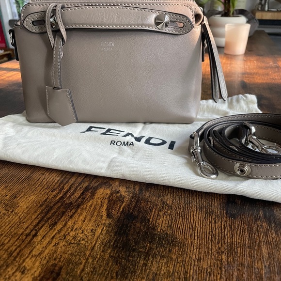 Fendi By the Way mini bag in Dove Gray - Picture 5 of 9